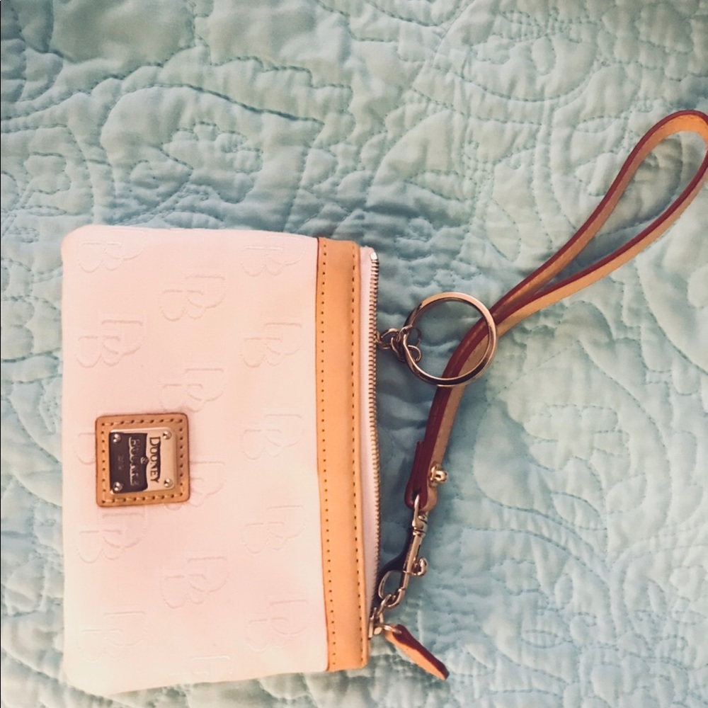 Dooney & Bourke Wristlet - NWOT